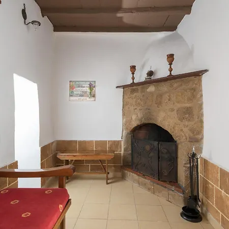 Rustic Self-Inn Rhodes City Dış mekan fotoğraf