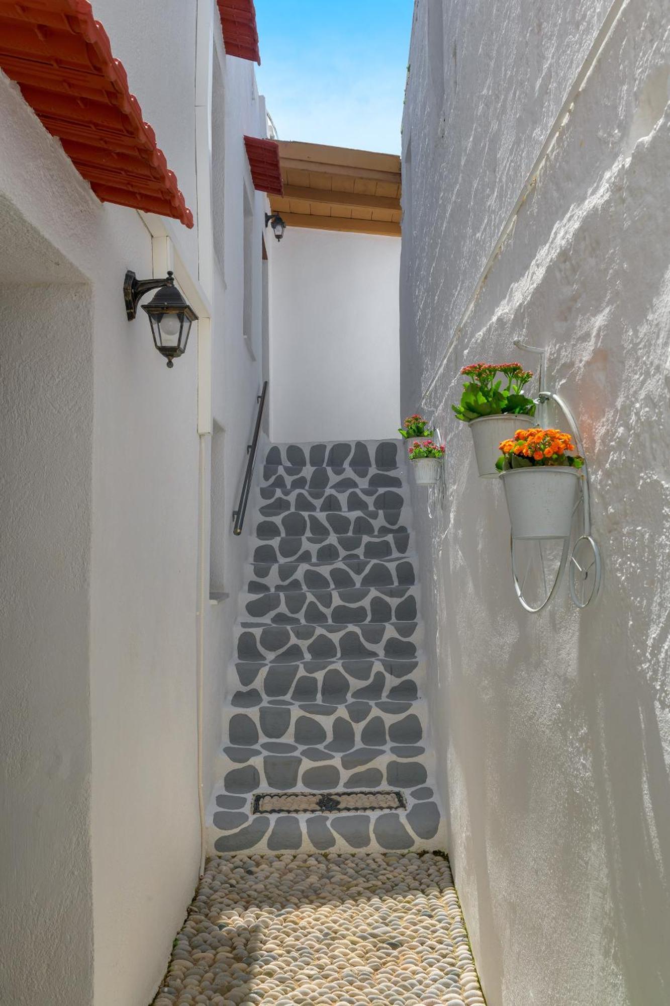 Апартаменты Rustic Self-inn